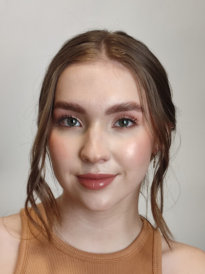 Maquillaje y peinado a domicilio